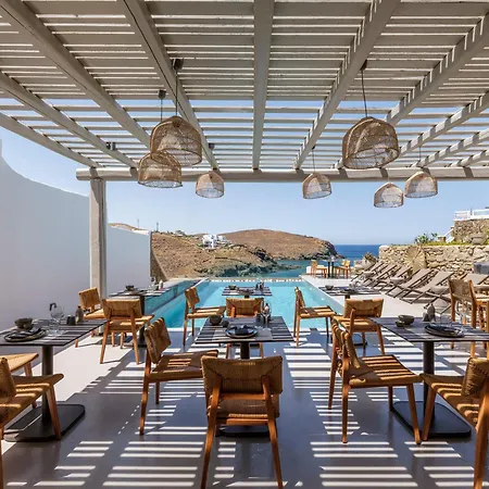 Mykonian & Apart-hotel 4*