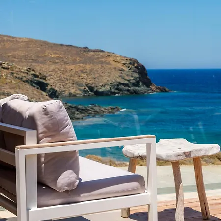 Ξενοδοχείο με διαμερίσματα Mykonian & 4*