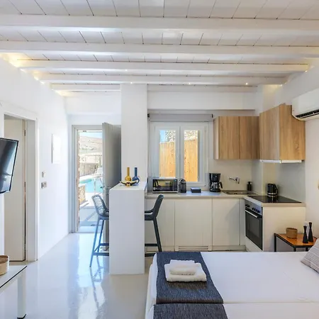 Mykonian & 公寓式酒店 4*