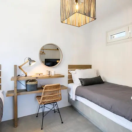 מלון דירות Mykonian & 4*