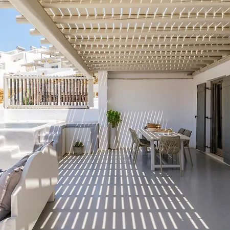 Aparthotel Mykonian &