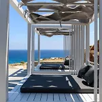Mykonian & Apartahotel