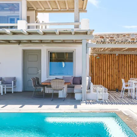 מלון דירות Mykonian & 4*