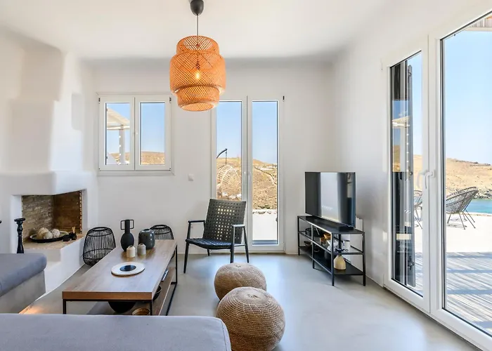 מלון דירות Mykonian &